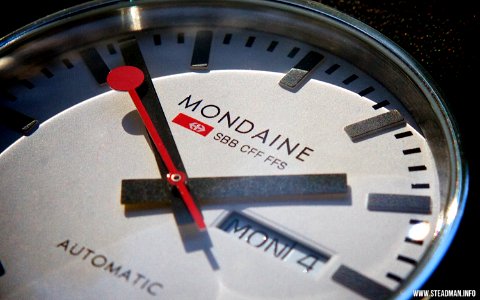 Mondaine Automatic photo