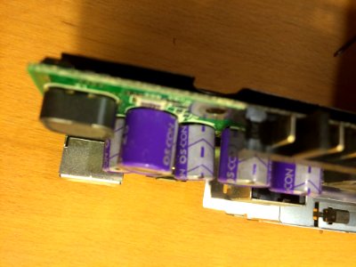 Powerbook 2400 take apart. It has a green light when I power it on. After putting it back together the issue persists.