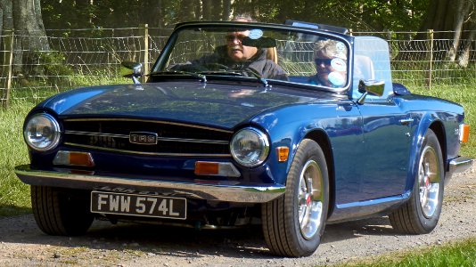 Triumph TR6 photo