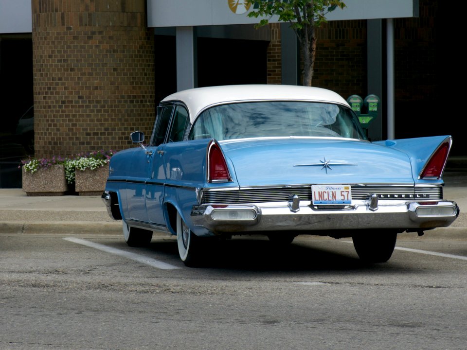 1957 Lincoln Premiere