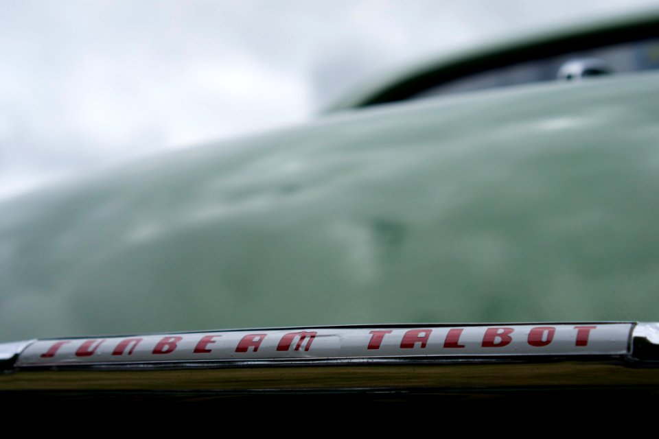 Sunbeam-Talbot 90 rear badge