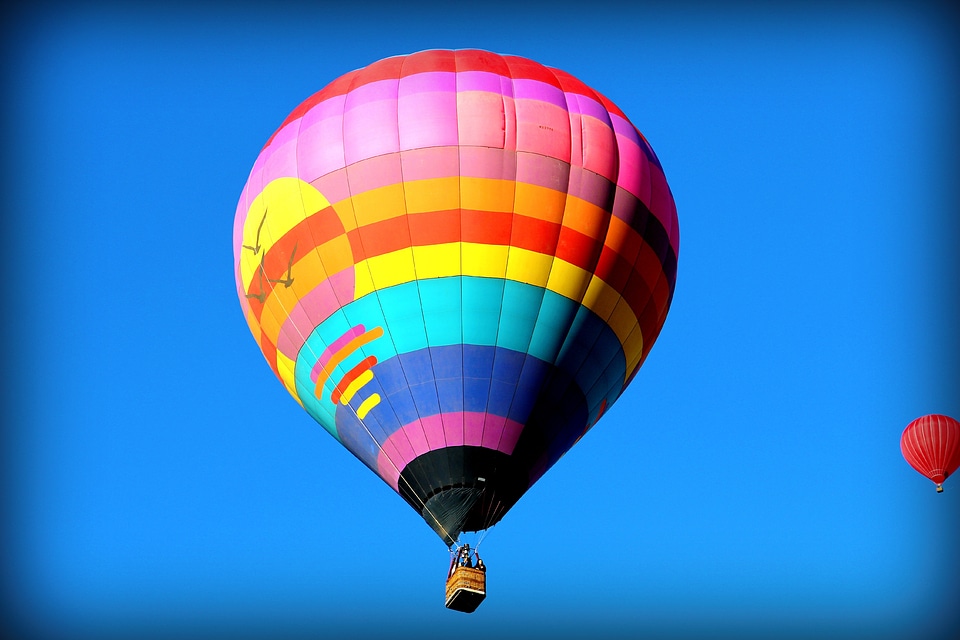 Balloon travel sky