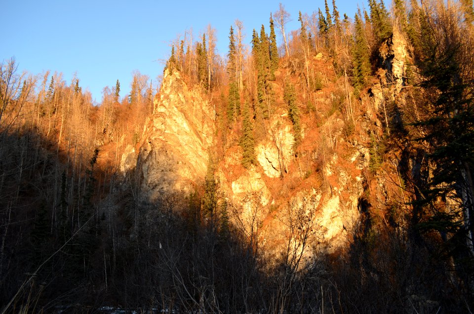 Cliffs over the Little Susitna River