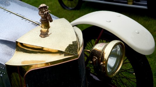 1914 Vauxhall Prince Henry V, nose and mascot