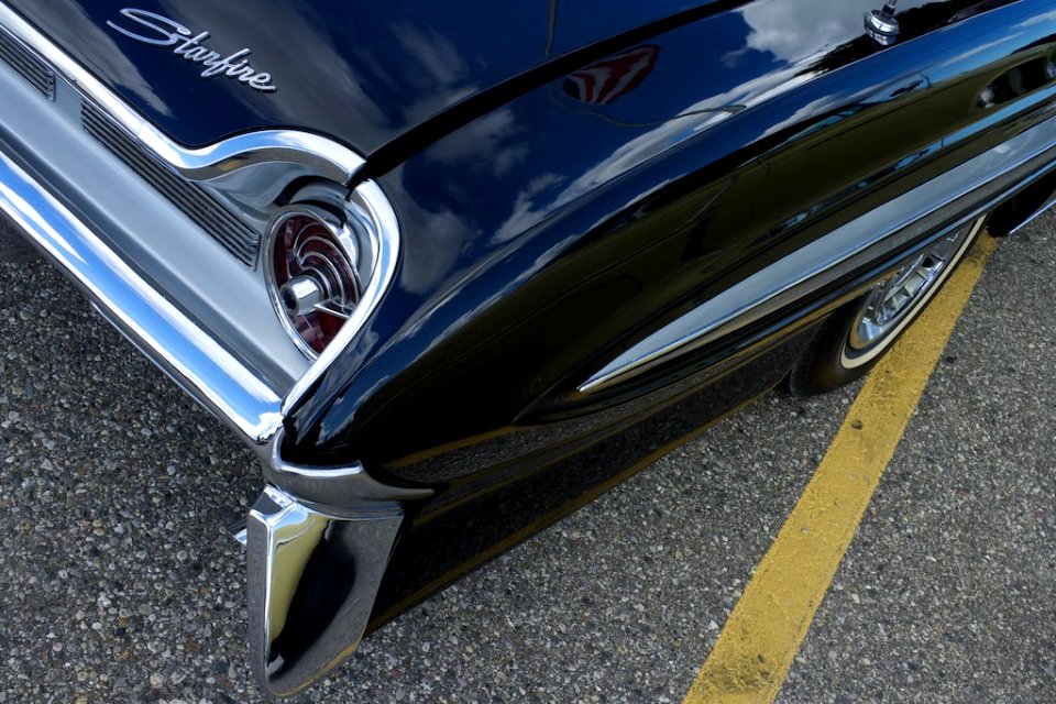 1961 Oldsmobile Starfire