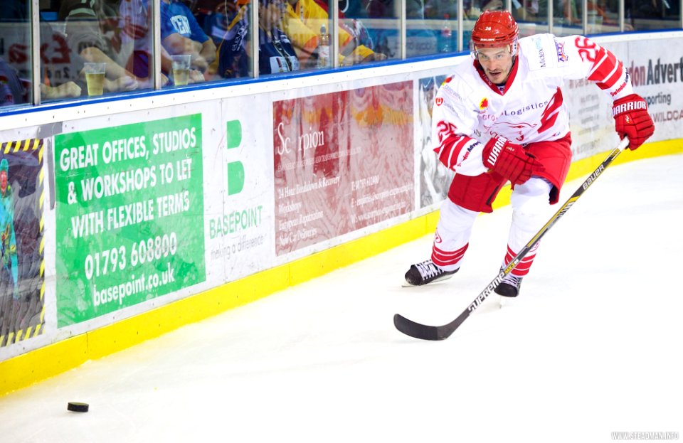 Ice Hockey - Guildford Flames At Swindon Wildcats