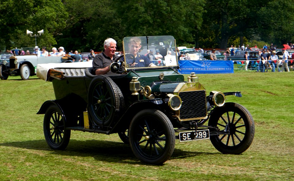 1913 Ford Model T Tourer