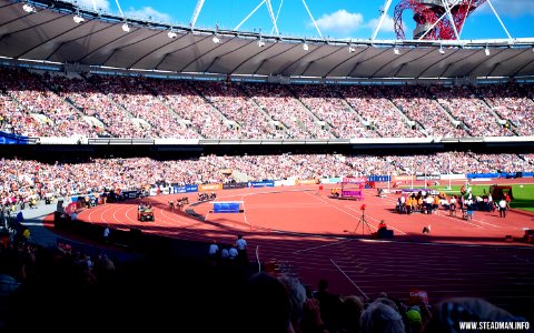 Anniversary Games - David Weir Takes Lead photo