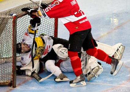 Bracknell Hornets Vs Wightlink Raiders