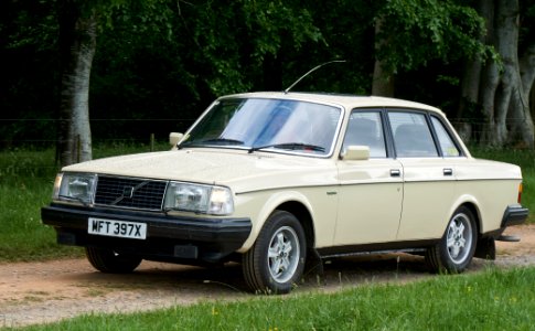 1982 Volvo 244