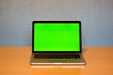 Macbook Green Screen photo