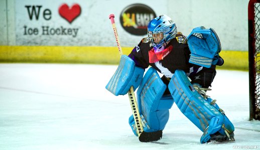 Ice Hockey - Guildford Lightning Vs Milton Keynes Falcons