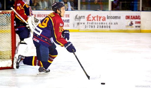 Ice Hockey - Guildford Flames At Swindon Wildcats