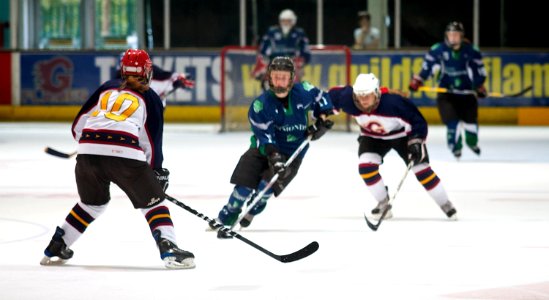 Guildford Lightning Vs Hull Kingston Diamonds
