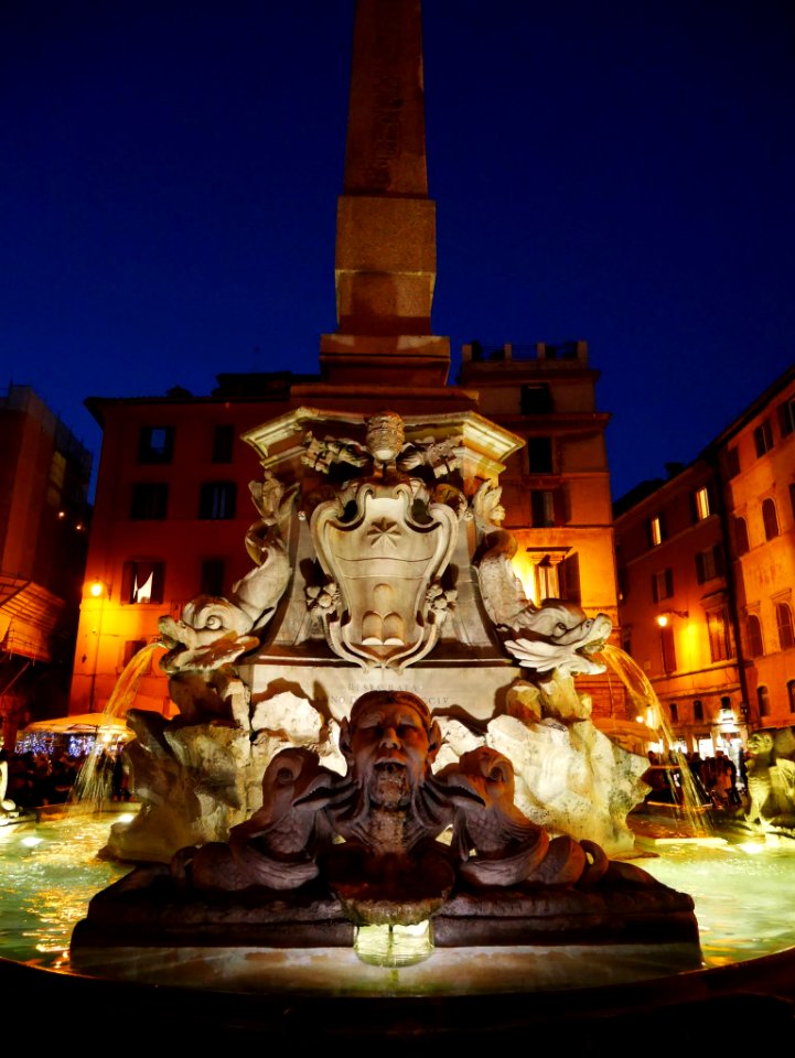 Fontaine du Pantheon
