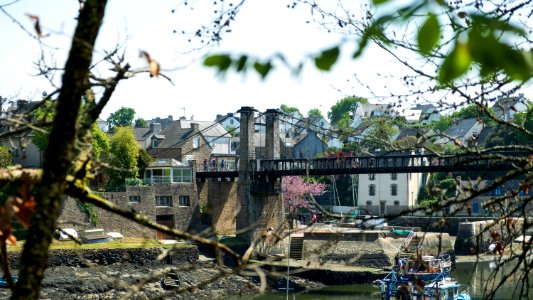 Vieux pont suspendu du Bono