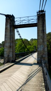 Vieux pont suspendu du Bono
