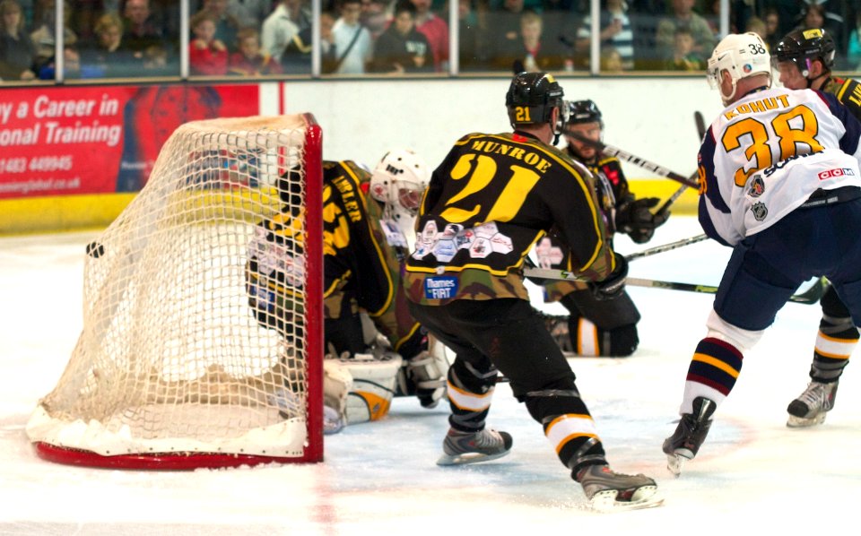 Guildford Flames Vs Bracknell Bees