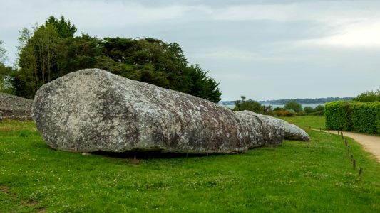Grand Menhir Brisé