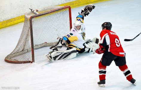 Bracknell Hornets Vs Cardiff Devils ENL