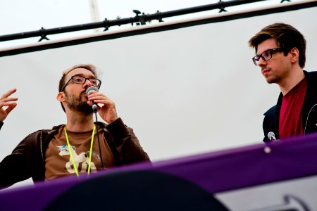 Danny Caligula et Pouhiou (conférence sur les droits du net)