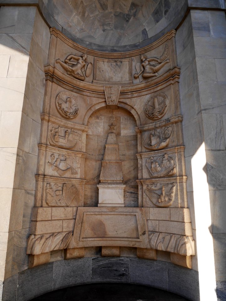 Sacrario Dei Caduti Milanesi