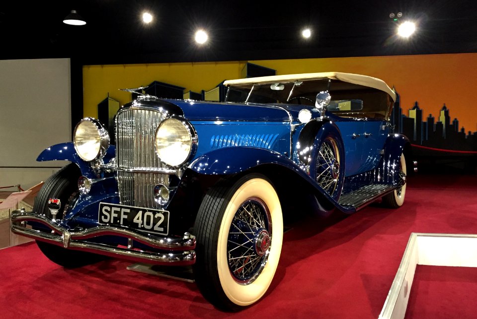 iPhone6 - Haynes Motor Museum