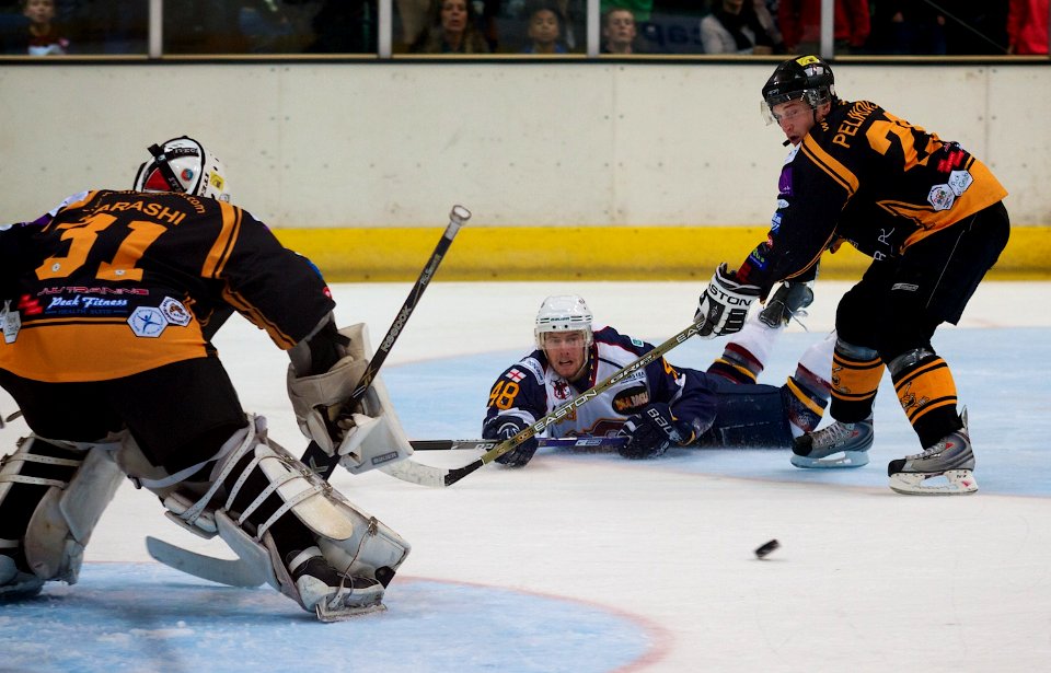 Guildford Flames Vs Bracknell Bees