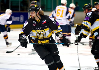 Guildford Flames Vs Bracknell Bees