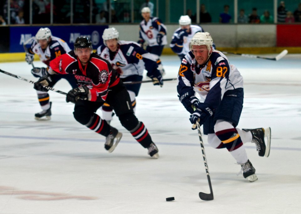 Guildford Flames Vs Basingstoke Bison