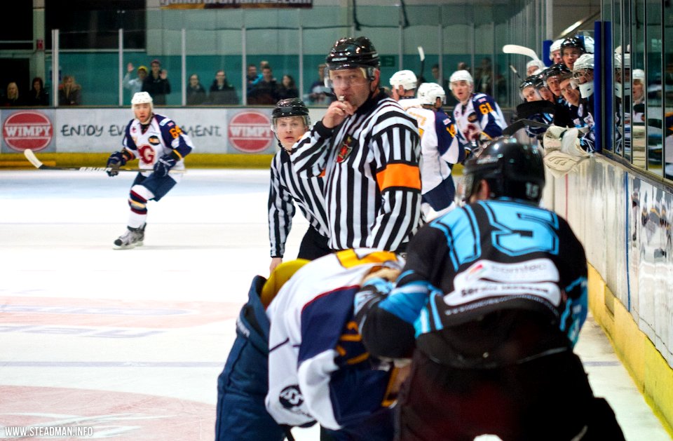 Guildford Flames Vs Manchester Phoenix