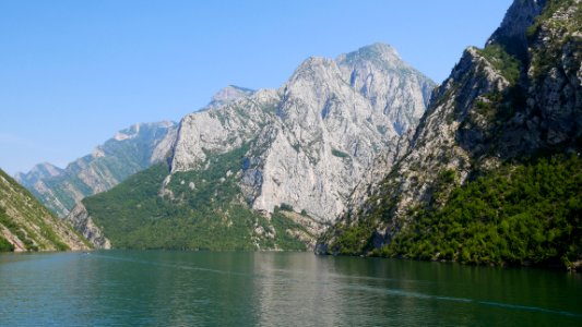 Lac de Koman photo