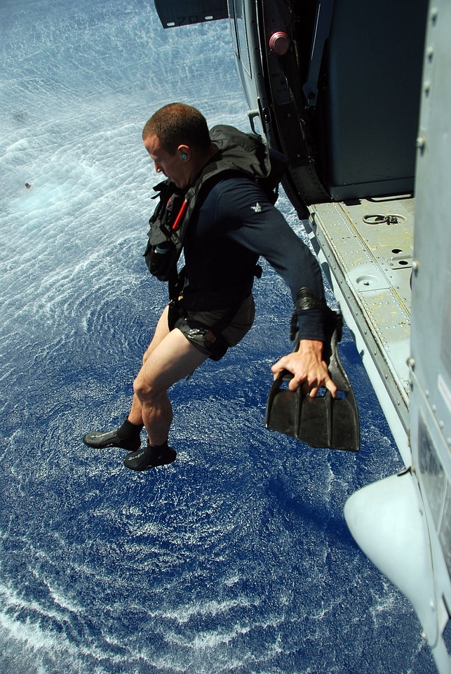 Military jump fall