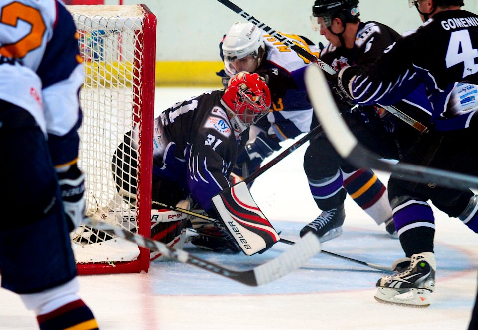 Guildford Flames Vs Manchester Phoenix