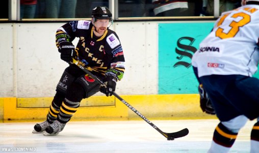 Guildford Flames Vs Bracknell Bees