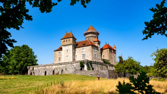Château de Montrottier