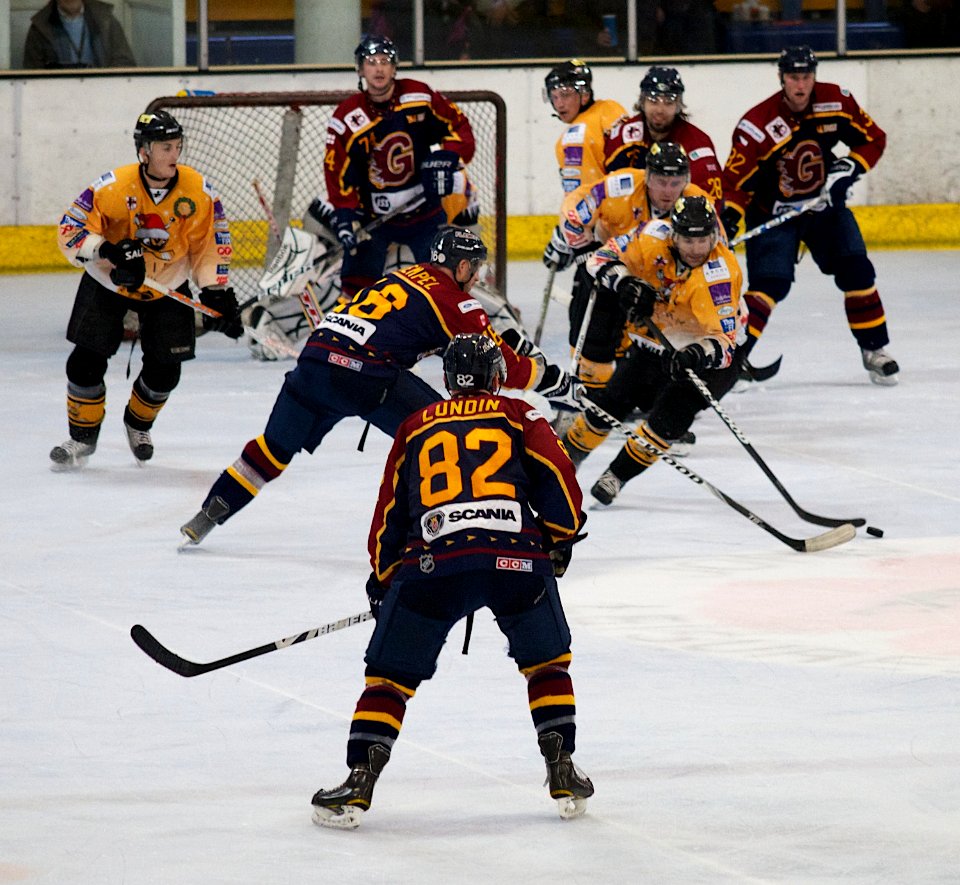 Guildford Flames At Bracknell Bees