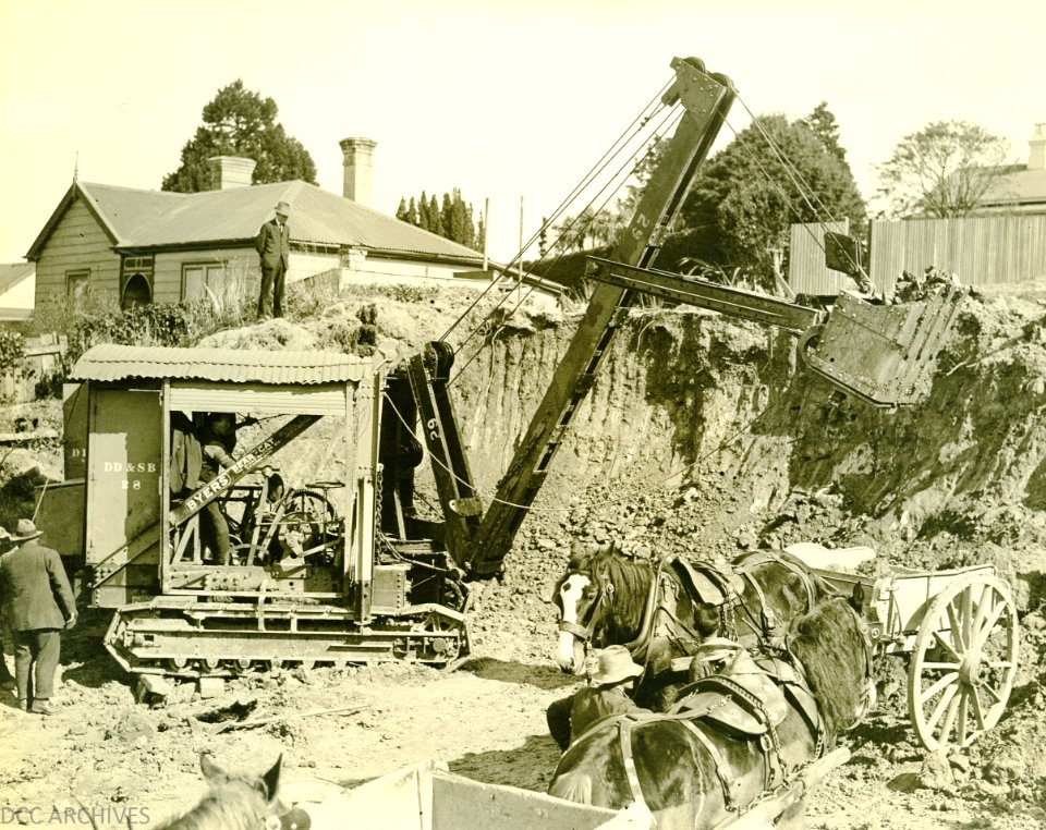 Dunedin Drainage & Sewerage Board 'Bear Cat' Excavating Machine and Work Horses