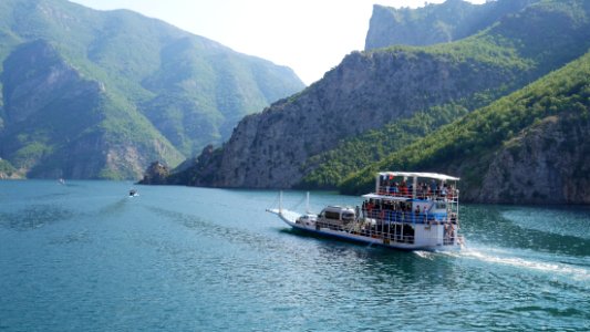 Lac de Koman photo