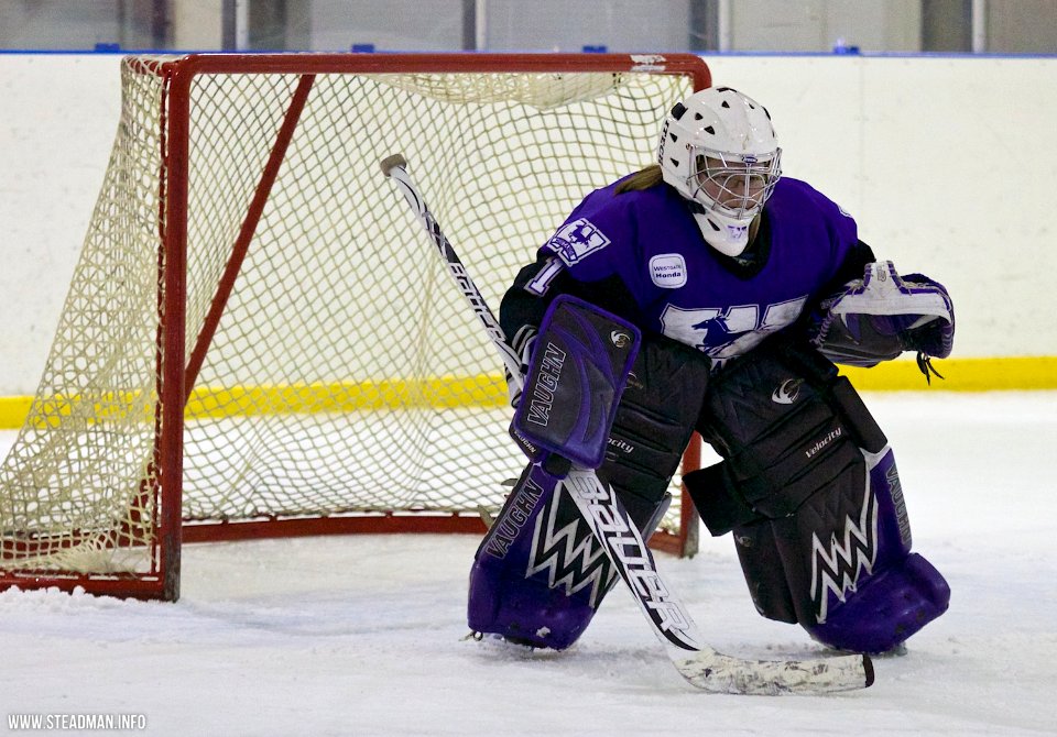 Guildford Lightning At Streatham Storm
