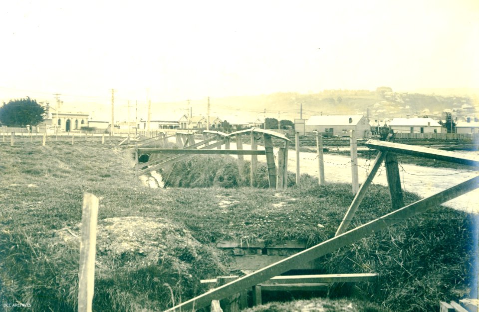 Looking towards Andersons Bay Road - outlet to St Kilda ditch 1910