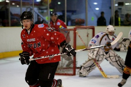 Basingstoke Bison Vs Bracknell Bees