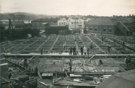 Gasholder at Dunedin Gasworks being constructed, 1927