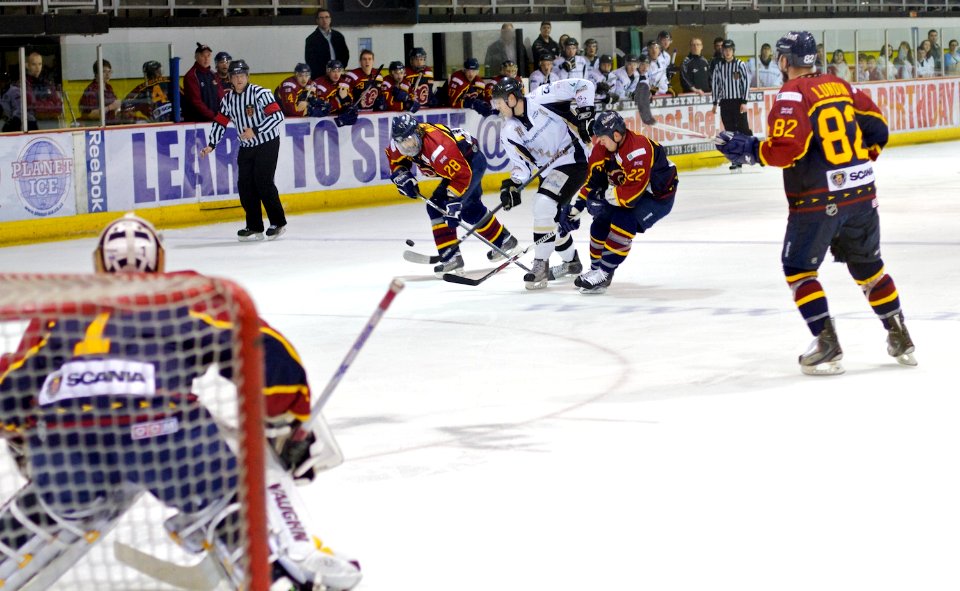 Cup Final - Guildford Flames Vs Milton Keynes Lightning