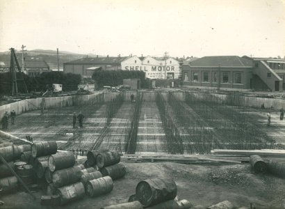 Gasholder at Dunedin Gasworks being constructed, 1927