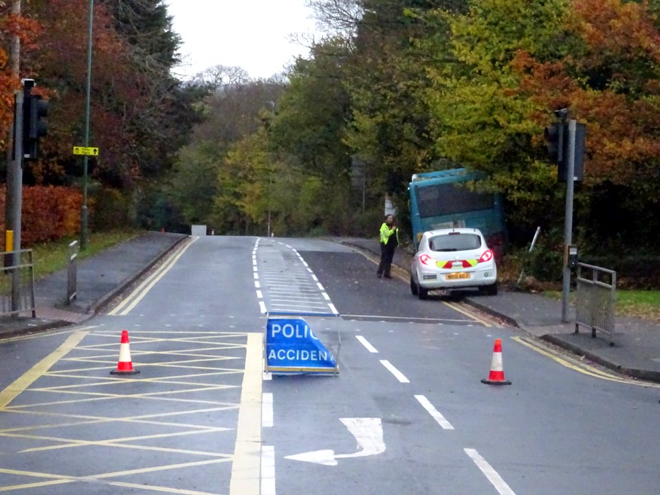 Bus crash into telegraph poles Riverhead Sevenoaks this morning.