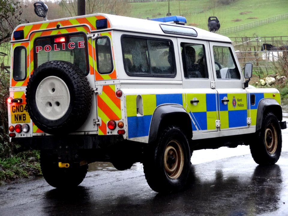 GN04NWB Kent Police Land Rover