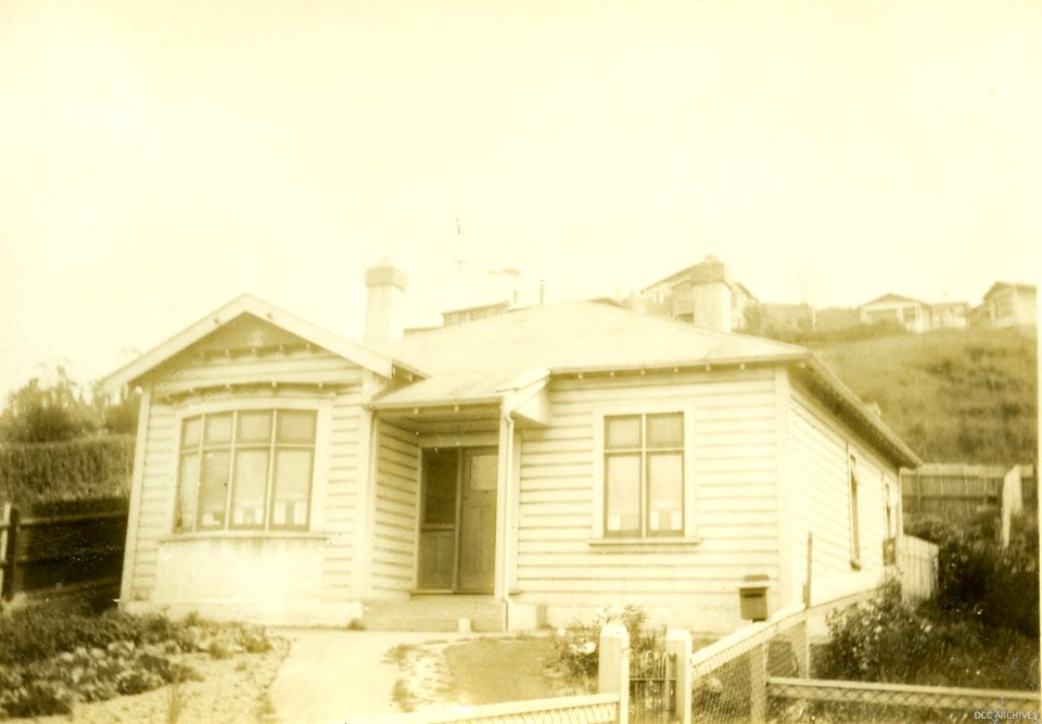 22 Parkside Avenue, Caversham 1943