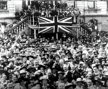 Armistice Day Celebrations at Municipal Chambers, 1918