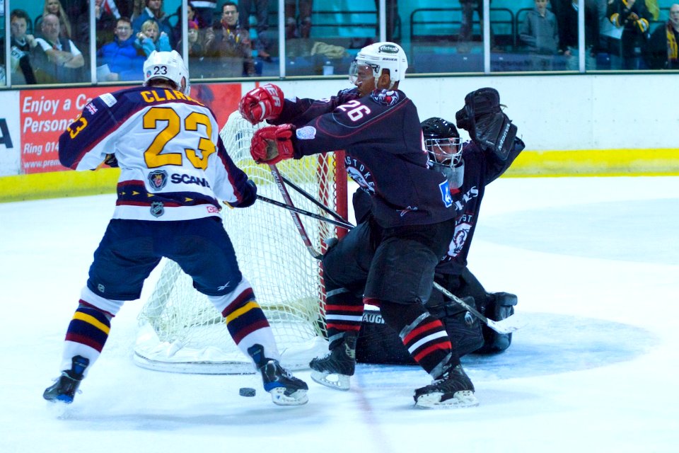 Guildford Flames Vs Basingstoke Bison